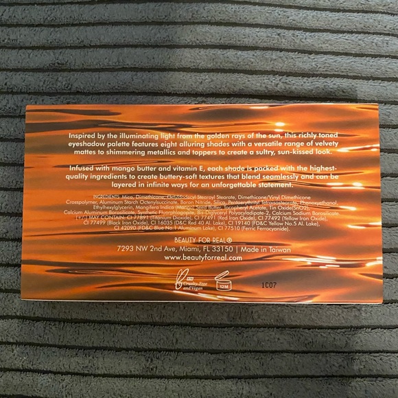 NEW NEVER USED GOLDEN HOUR MANGO BUTTER EYESHADOW PALETTE - Picture 4 of 5